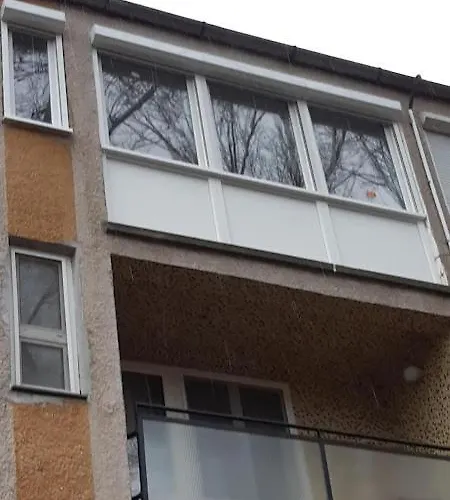 Vizparti Gyermekbarat Teljesen Felujitott Apartman, Orzoett, Sajat Strand, Parkolo, Etterem *