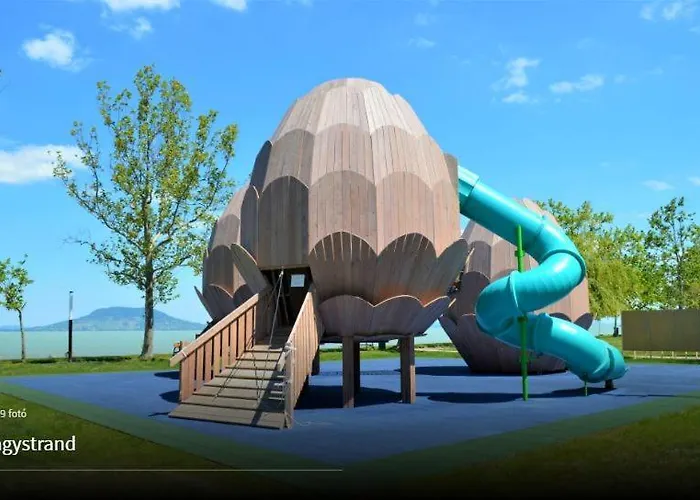 Vizparti Gyermekbarat Teljesen Felujitott Apartman, Orzoett, Sajat Strand, Parkolo, Etterem * Balatonfenyves